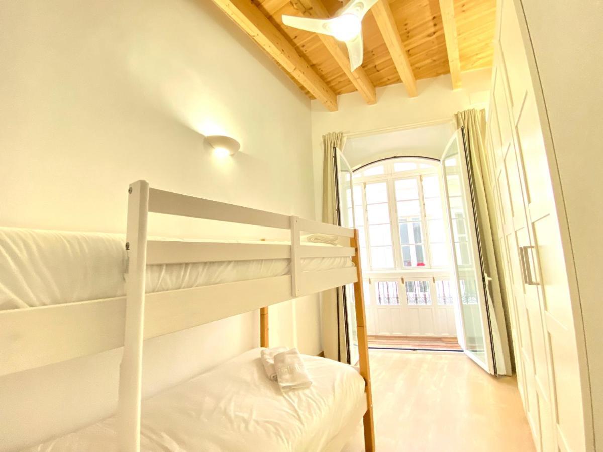 Top-Notch Downtown House With Private Rooftop Terrace And Parking Opt Севилья Экстерьер фото