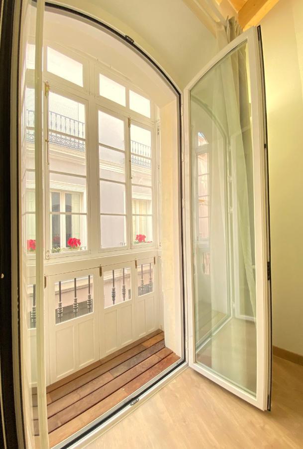 Top-Notch Downtown House With Private Rooftop Terrace And Parking Opt Севилья Экстерьер фото